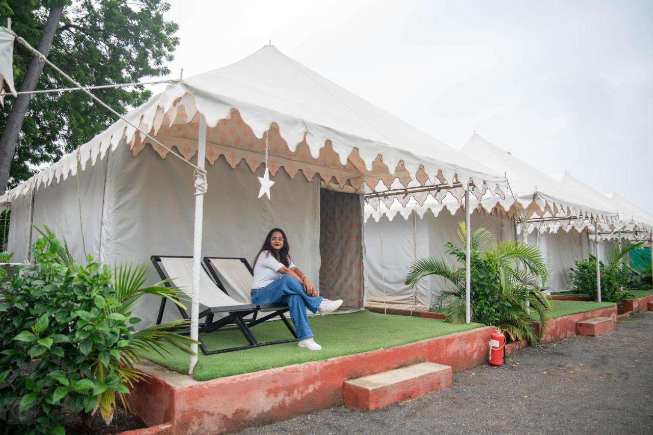 Unity Holiday Tent City Kevadia المظهر الخارجي الصورة