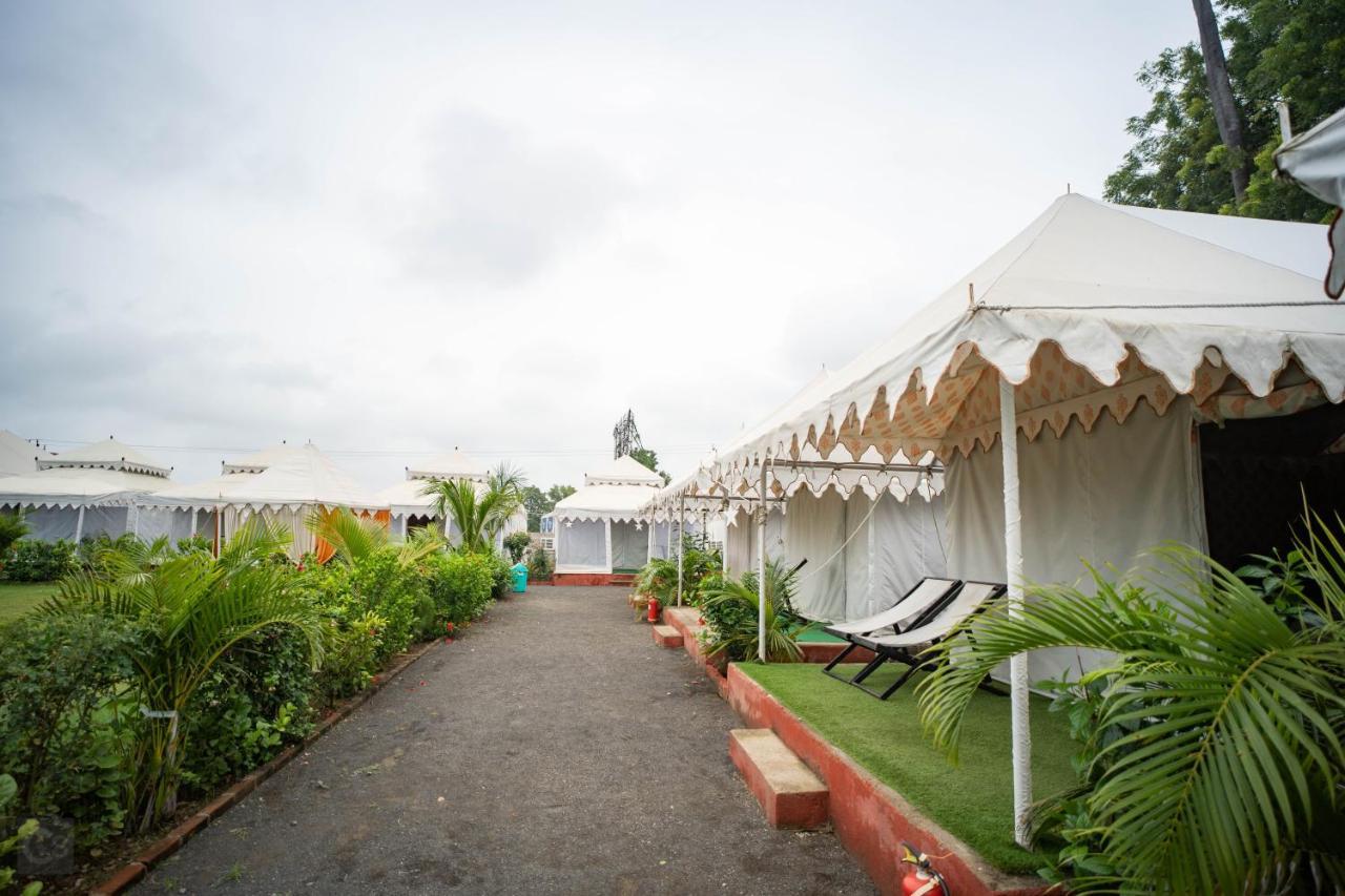 Unity Holiday Tent City Kevadia المظهر الخارجي الصورة