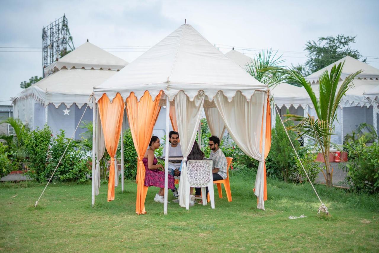 Unity Holiday Tent City Kevadia المظهر الخارجي الصورة